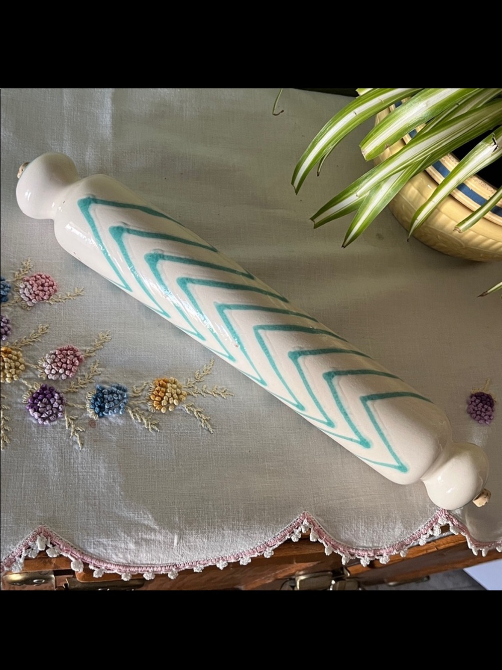 Discontinued Anthropologie Ceramic Rolling Pin Aqua Chevron White 13” Water Fill